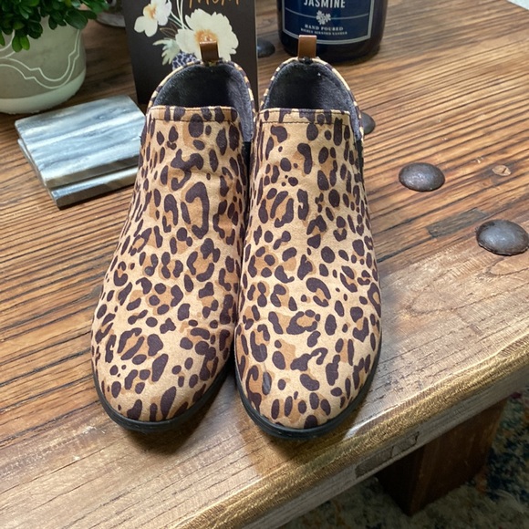 Cheetah ankle boots - Picture 3 of 3